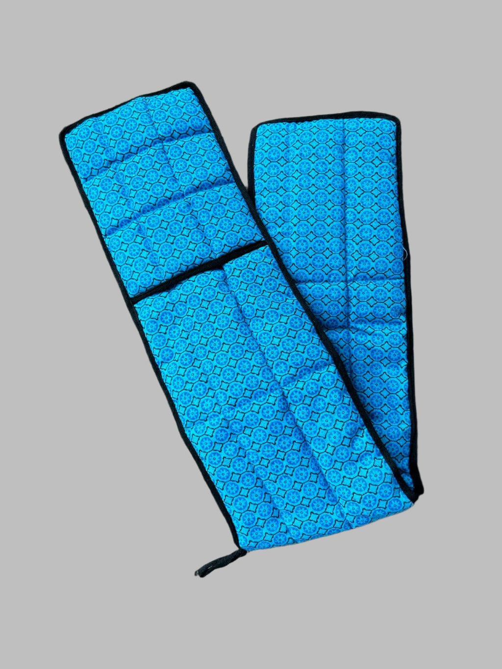 Oven Mitts - handmade from ShweShwe fabric and heat resistant padding