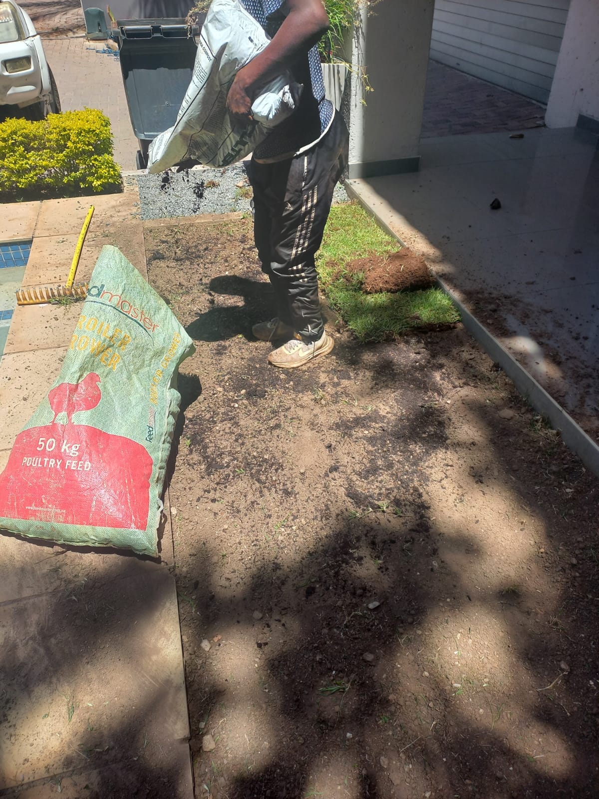 Farm Fresh Instant Lawn Gauteng | Kikuyu & LM Grass