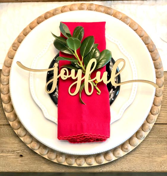 Festive Plate Decor and Cake Toppers